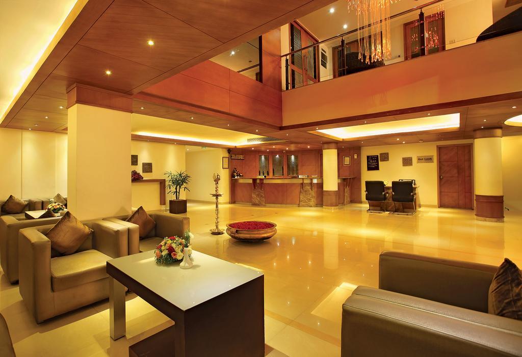 Hotel Park Residency, Kakkanad Коччи Экстерьер фото